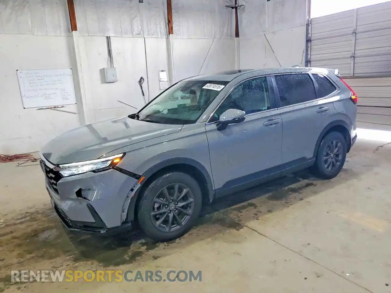 1 Photograph of a damaged car 7FARS4H70TE000522 HONDA CRV 2026