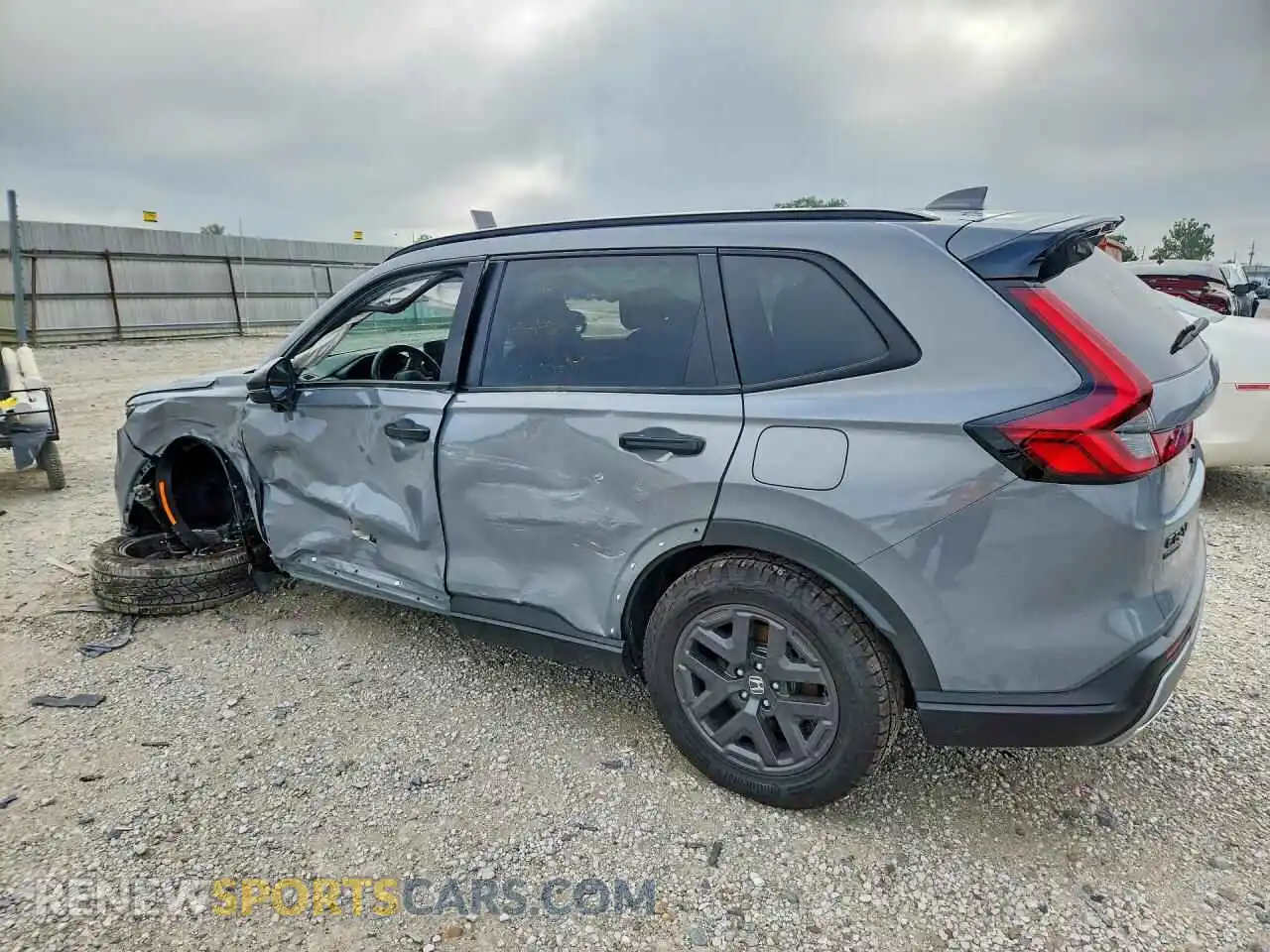 2 Photograph of a damaged car 7FARS6H64TE023241 HONDA CRV 2026