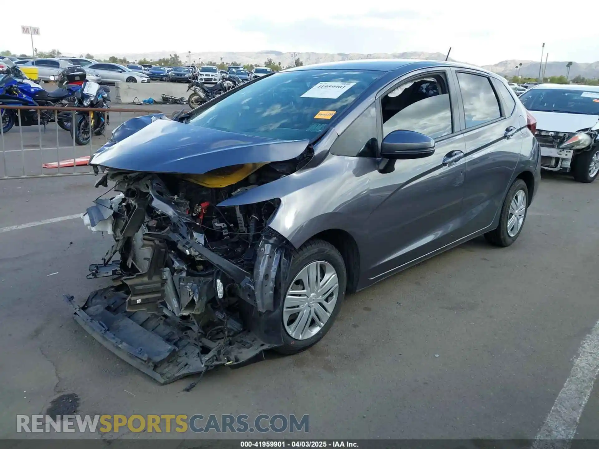 2 Photograph of a damaged car 3HGGK5H41LM708564 HONDA FIT 2020
