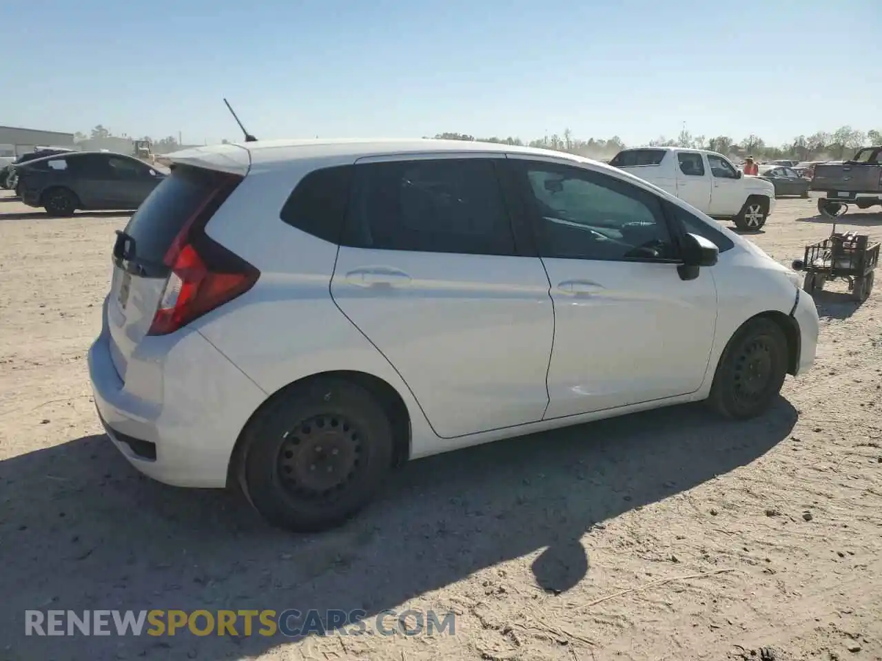 3 Photograph of a damaged car 3HGGK5H45LM717073 HONDA FIT 2020