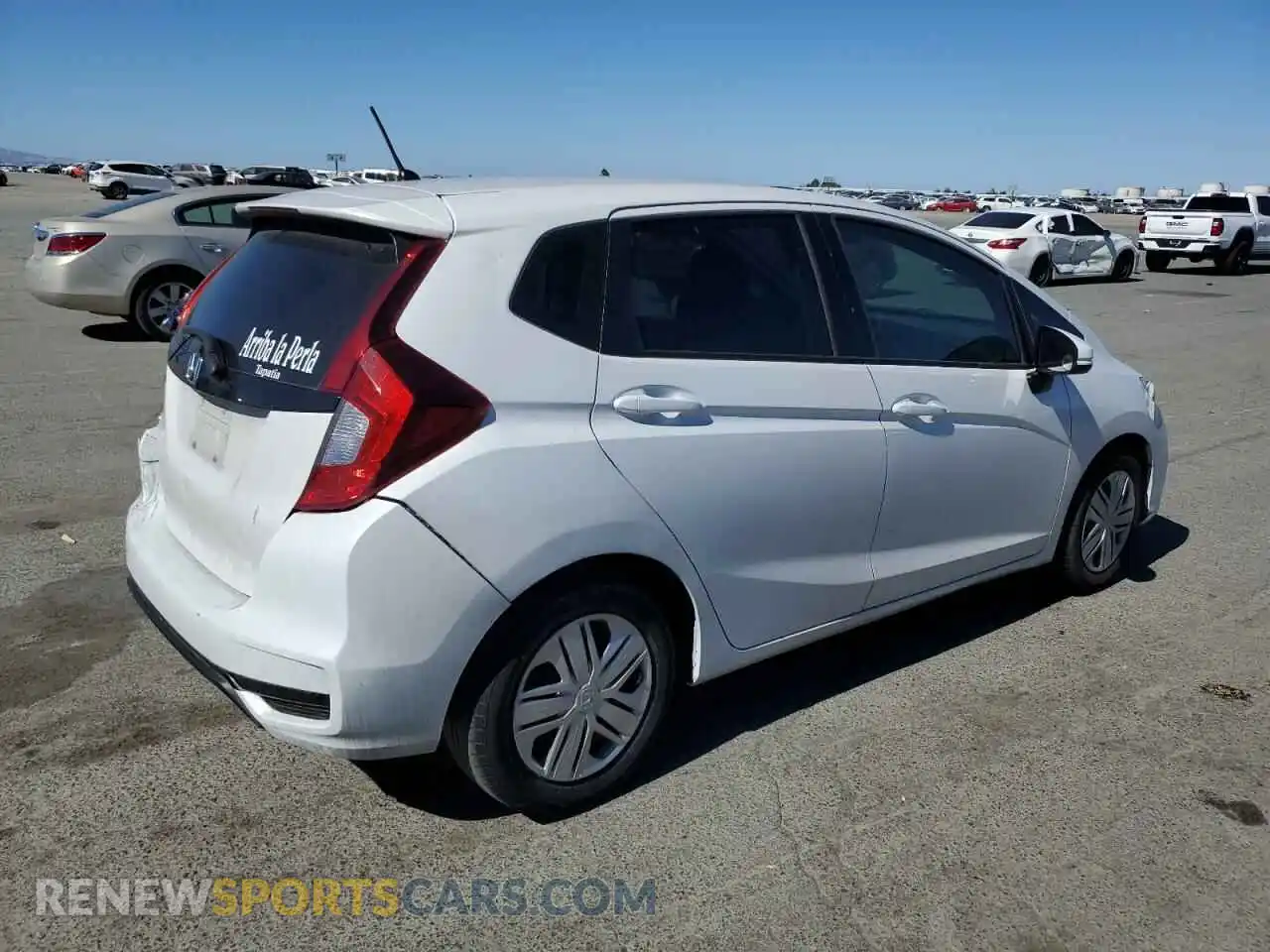 3 Photograph of a damaged car 3HGGK5H46LM709984 HONDA FIT 2020