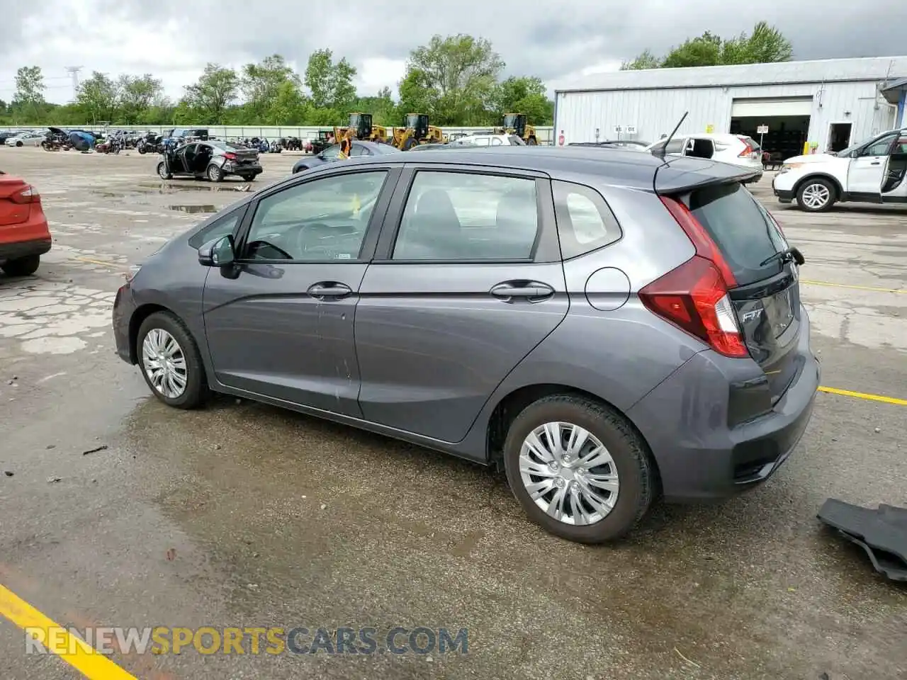 2 Photograph of a damaged car 3HGGK5H48LM717200 HONDA FIT 2020