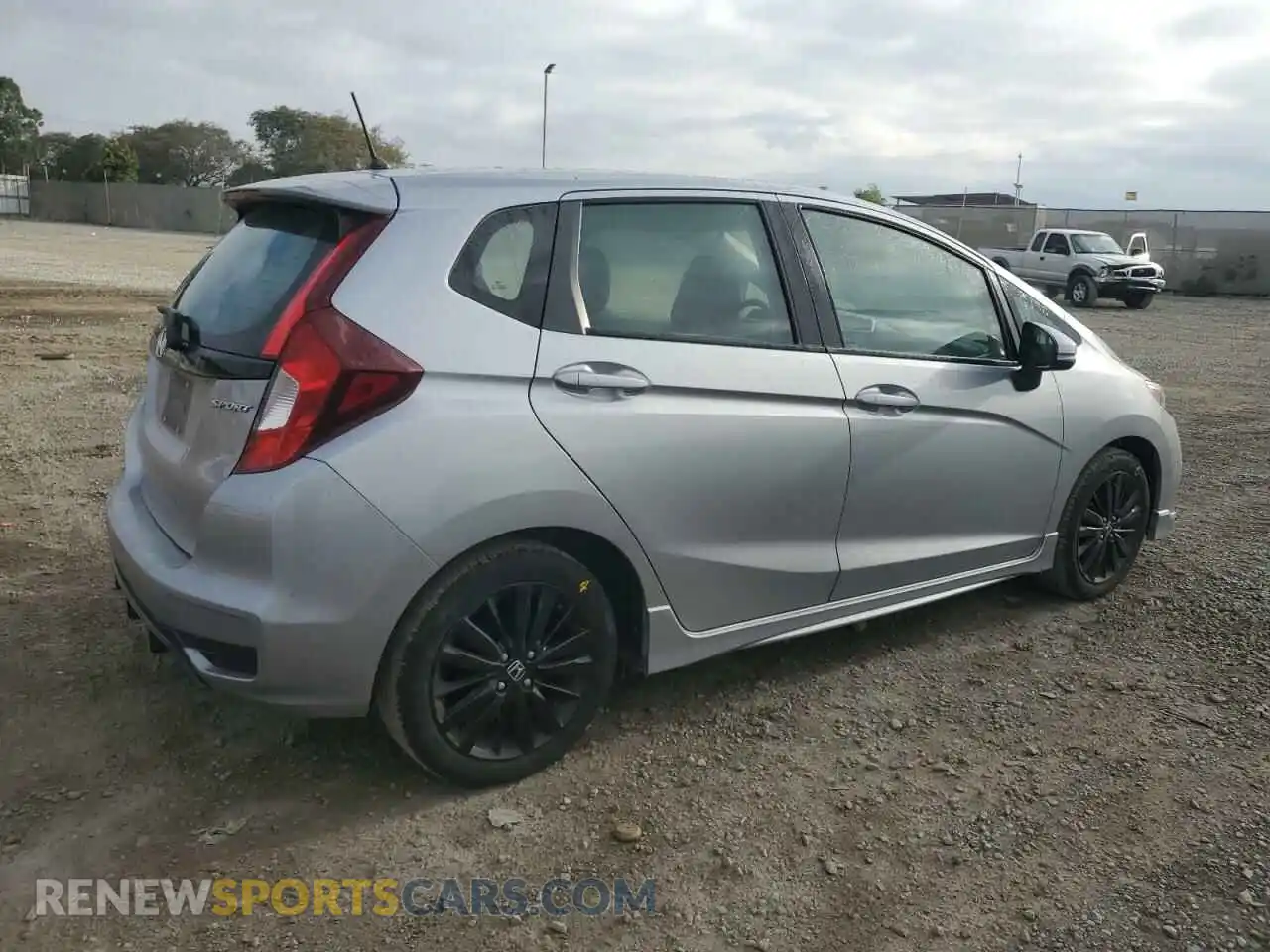 3 Photograph of a damaged car 3HGGK5H63LM728087 HONDA FIT 2020