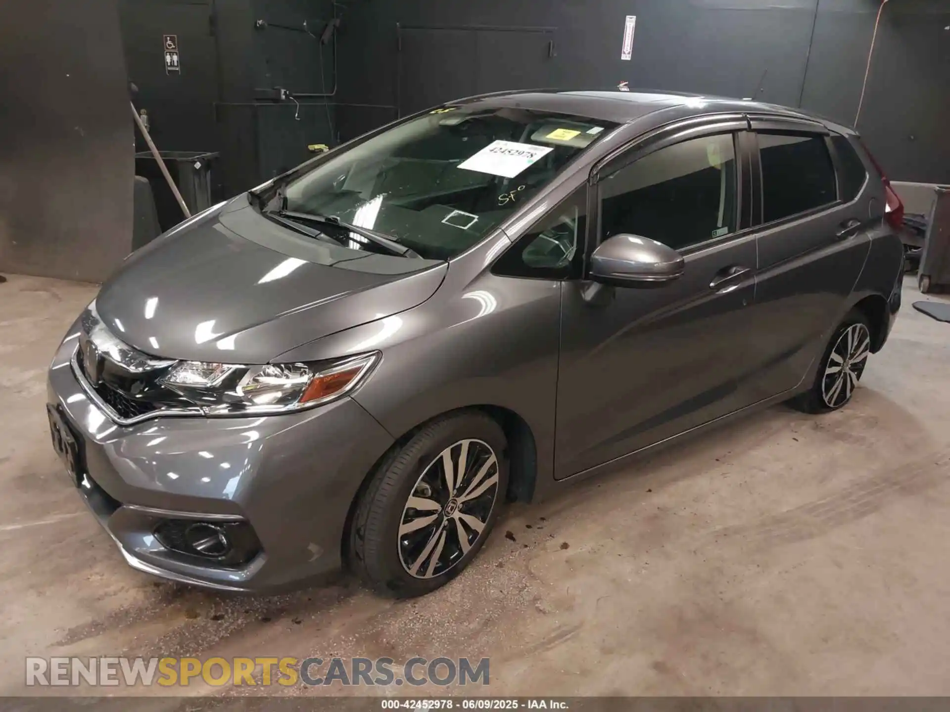 2 Photograph of a damaged car 3HGGK5H88LM733156 HONDA FIT 2020