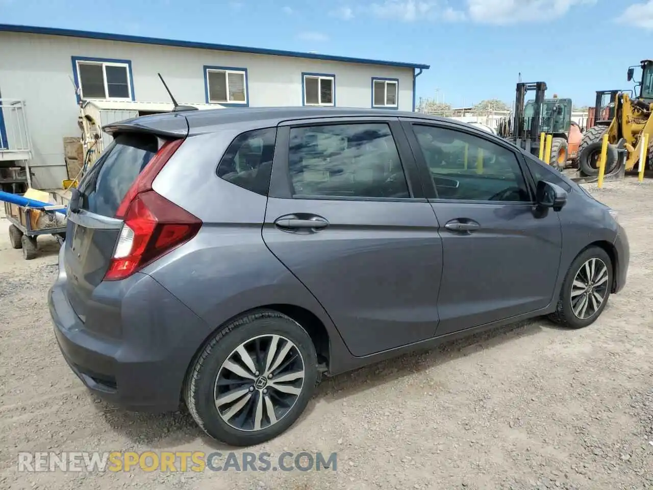 3 Photograph of a damaged car 3HGGK5H89LM700232 HONDA FIT 2020