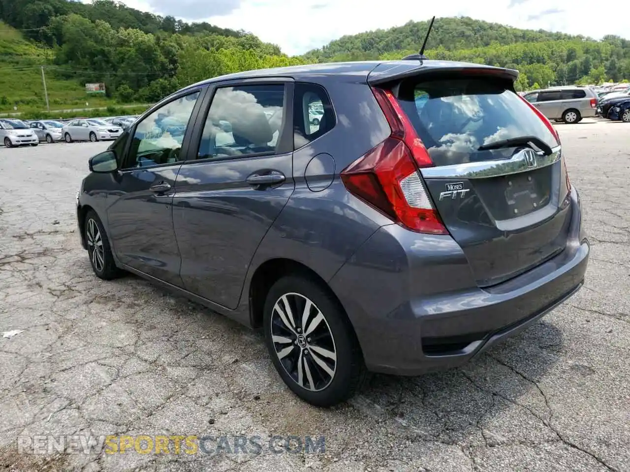 3 Photograph of a damaged car 3HGGK5H89LM725065 HONDA FIT 2020