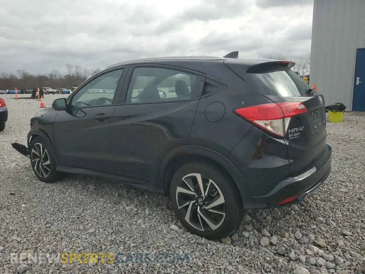 2 Photograph of a damaged car 3CZRU6H10LM731289 HONDA HR-V 2020