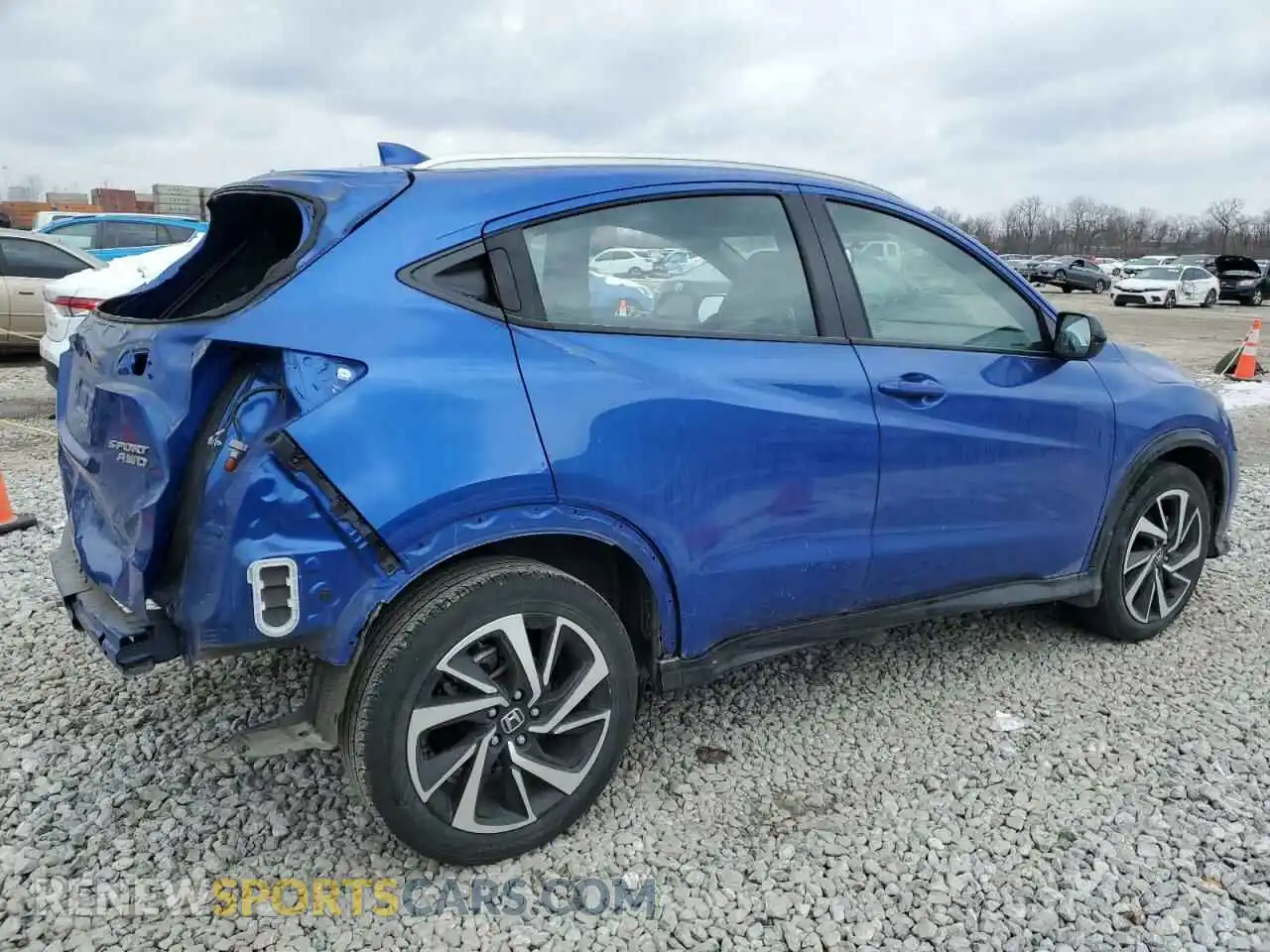 3 Фотография поврежденного автомобиля 3CZRU6H18LM736952 HONDA HR-V 2020