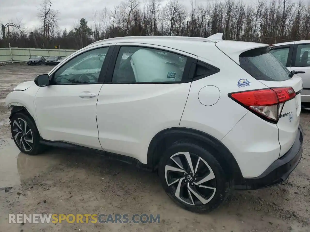 2 Фотография поврежденного автомобиля 3CZRU6H1XLM700356 HONDA HR-V 2020