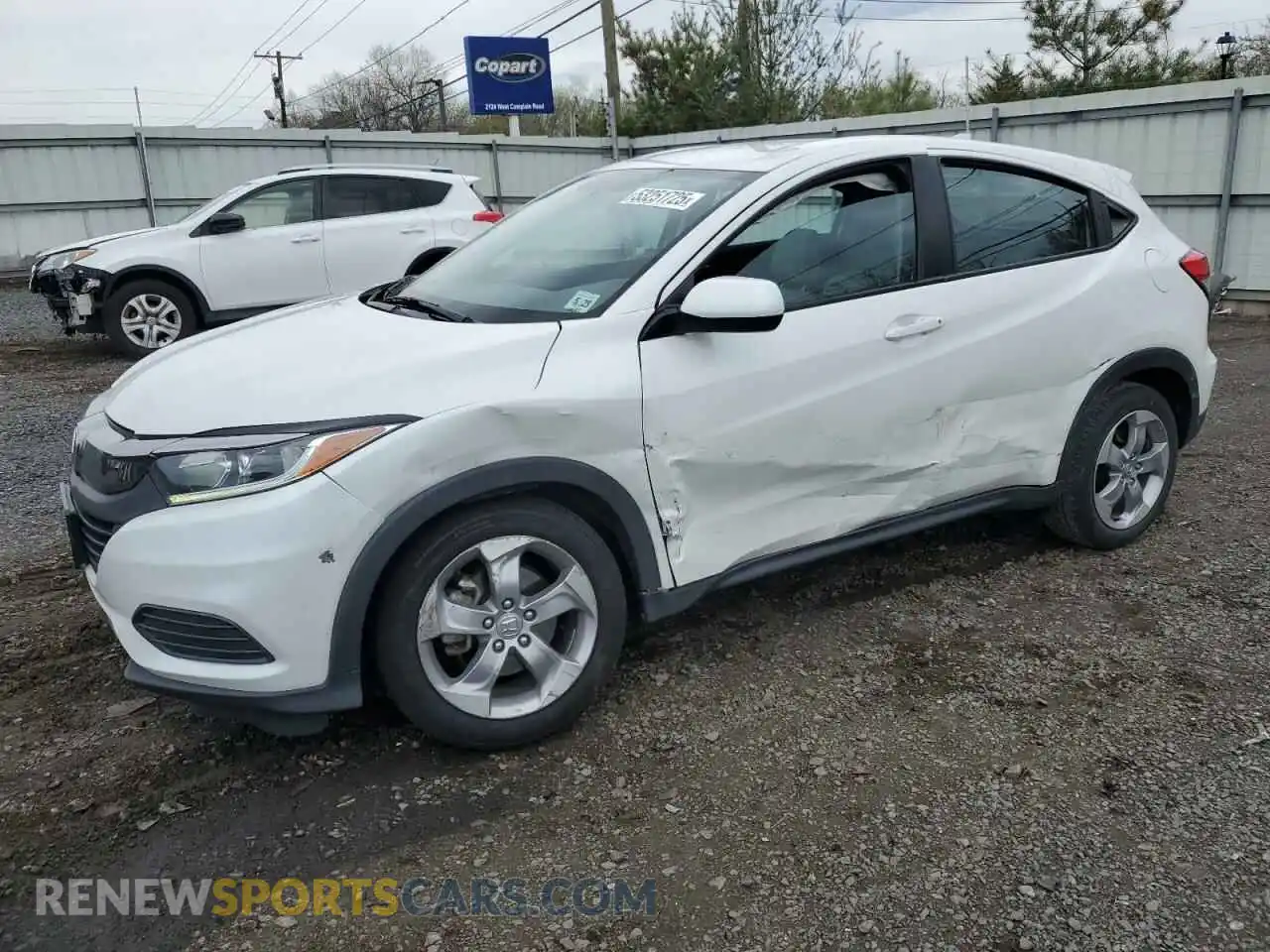 1 Photograph of a damaged car 3CZRU6H32LM716357 HONDA HR-V 2020