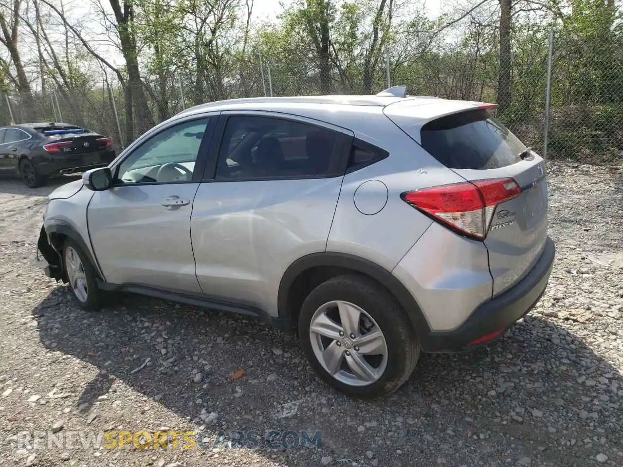 2 Photograph of a damaged car 3CZRU6H54LM712876 HONDA HR-V 2020