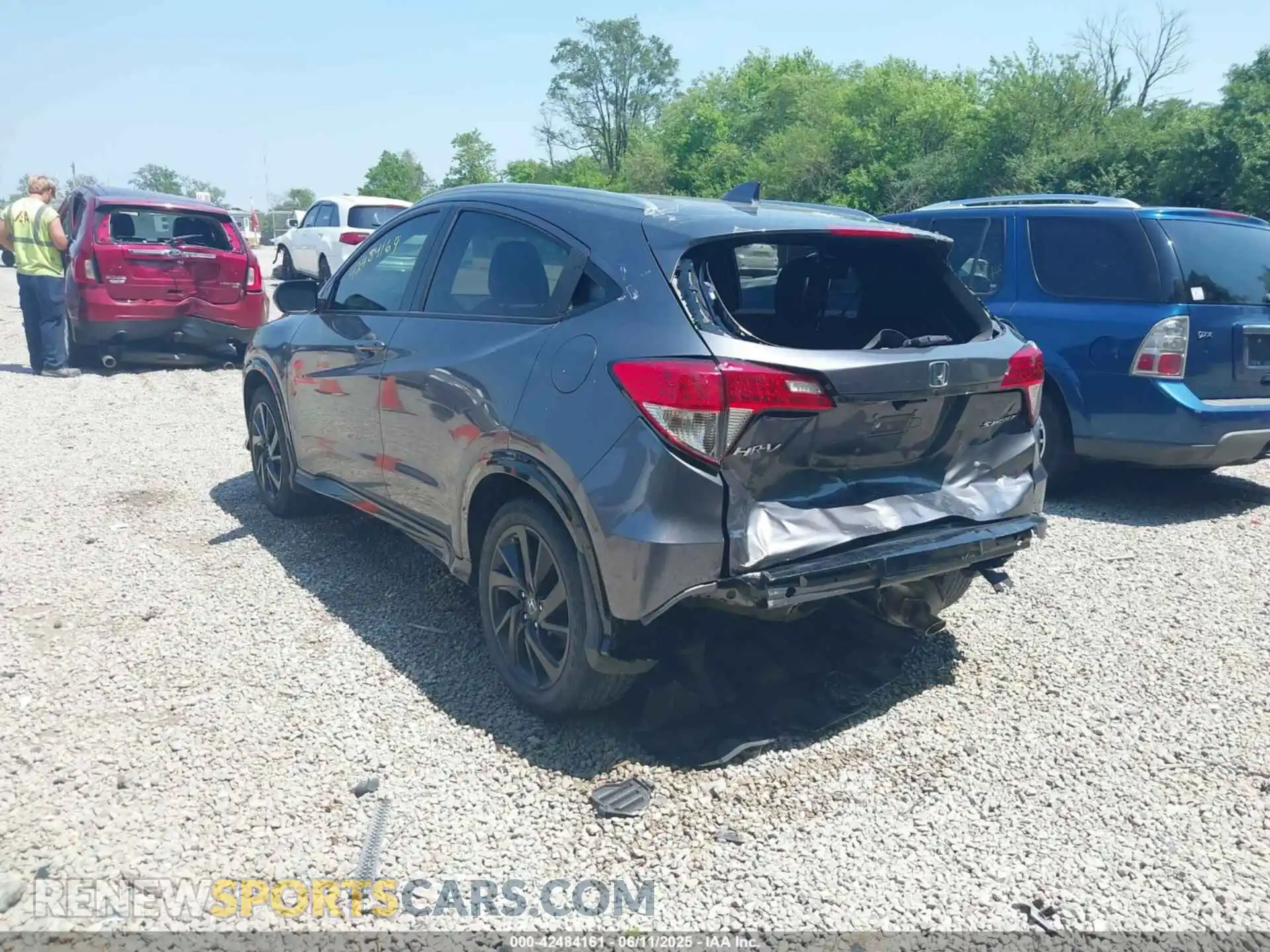 3 fotografías del automóvil dañado 3CZRU5H14MM730156 HONDA HR-V 2021