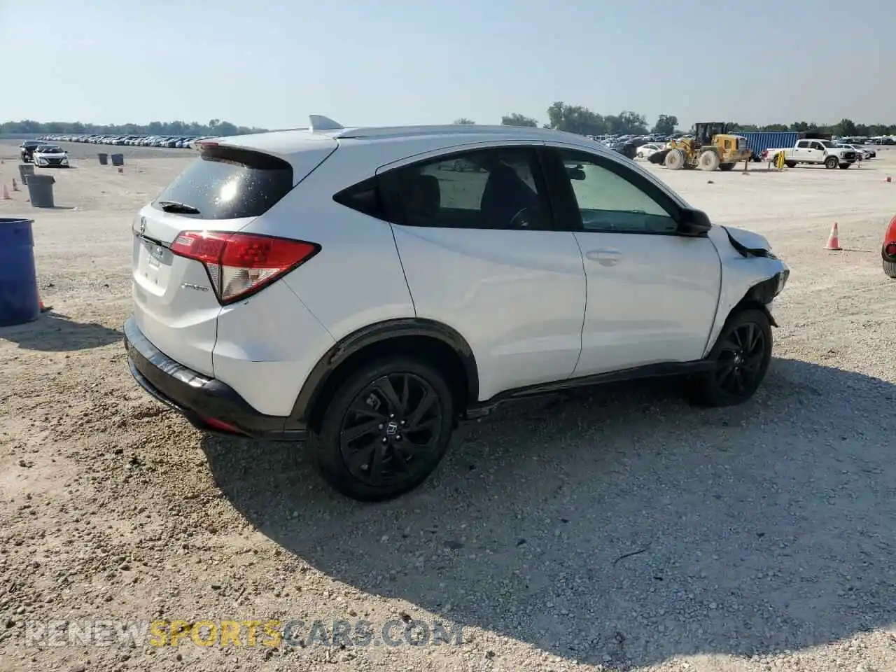 3 Photograph of a damaged car 3CZRU5H1XMM701664 HONDA HR-V 2021