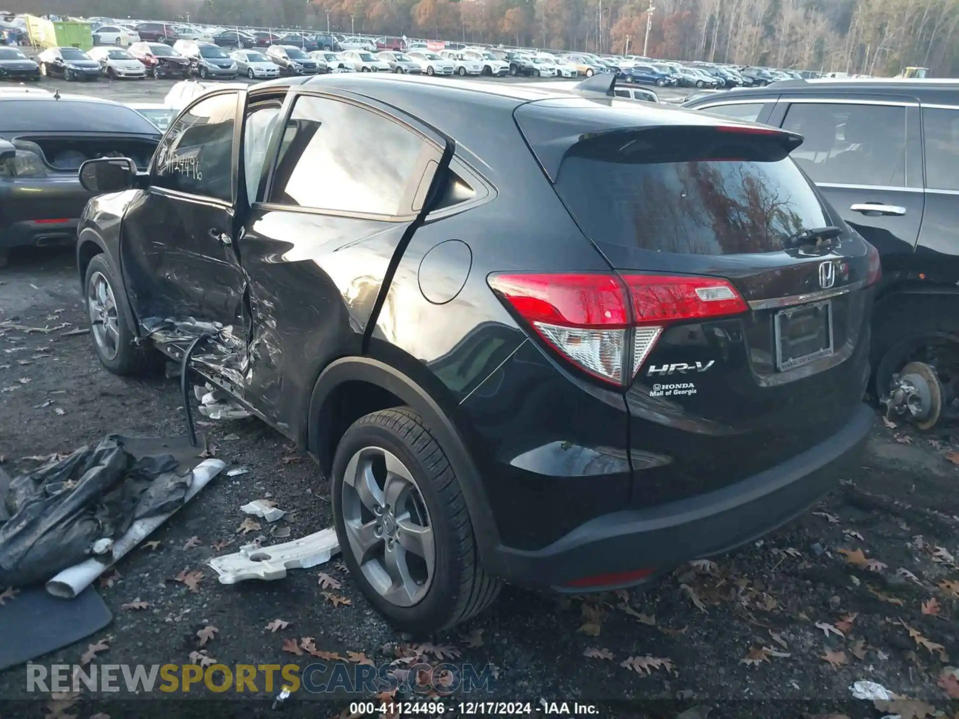 3 Photograph of a damaged car 3CZRU5H30MM702985 HONDA HR-V 2021