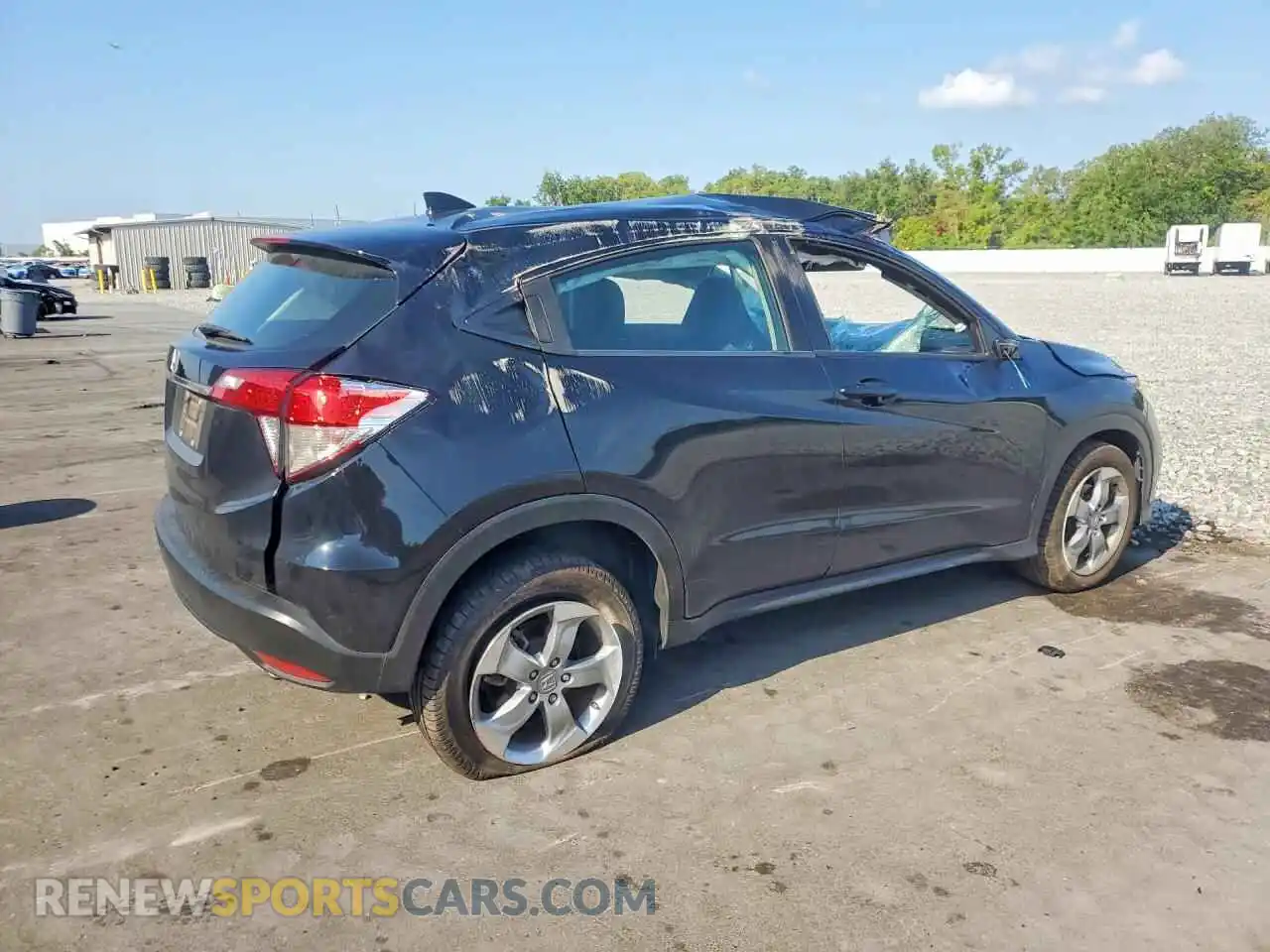 3 Photograph of a damaged car 3CZRU5H34MM710362 HONDA HR-V 2021