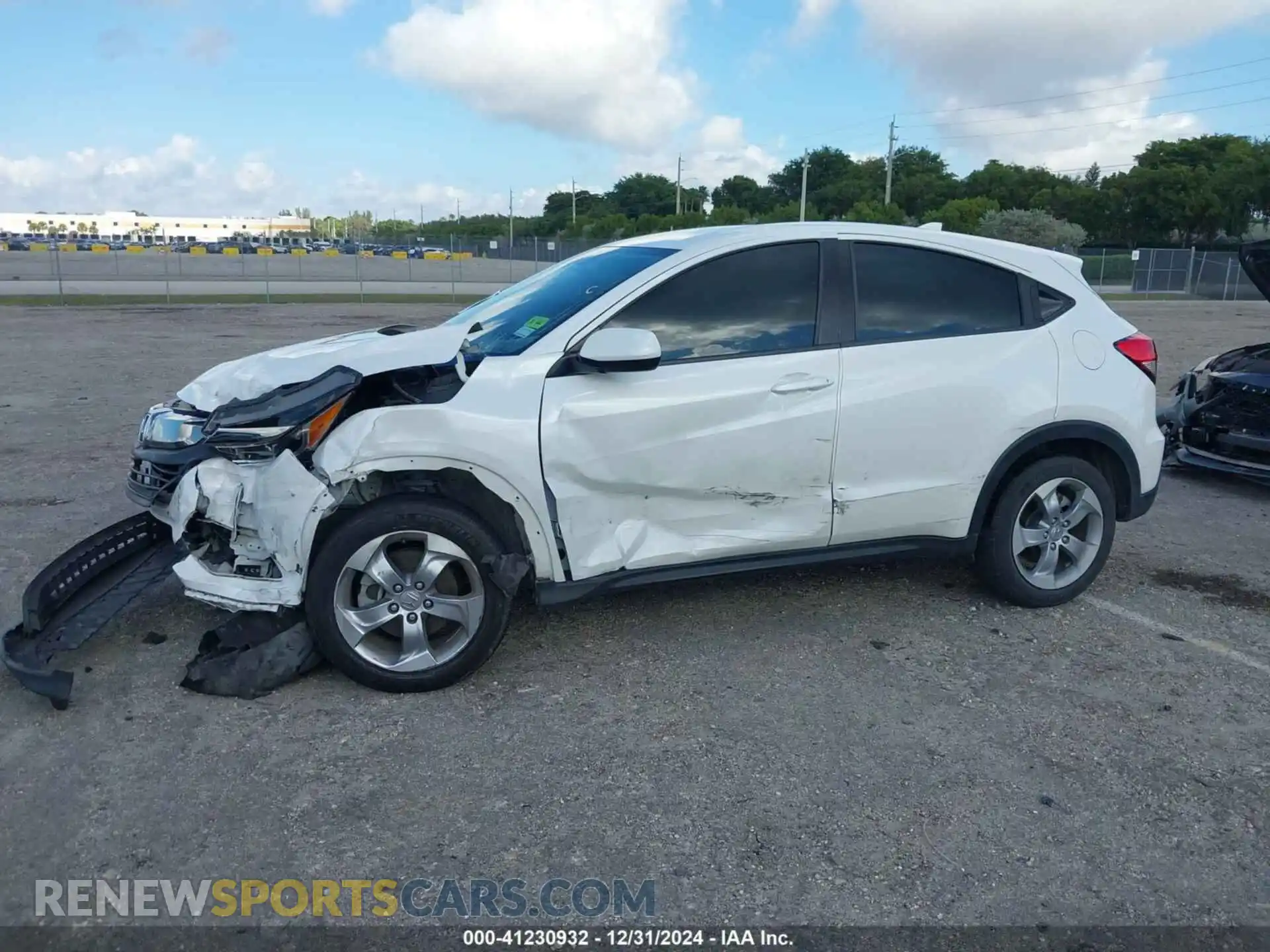 2 Photograph of a damaged car 3CZRU5H34MM726044 HONDA HR-V 2021