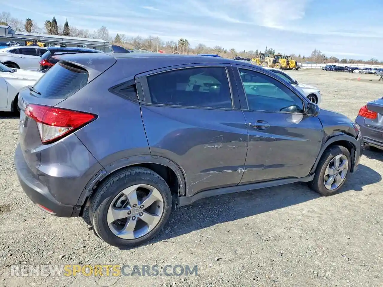 3 Photograph of a damaged car 3CZRU5H34MM726478 HONDA HR-V 2021