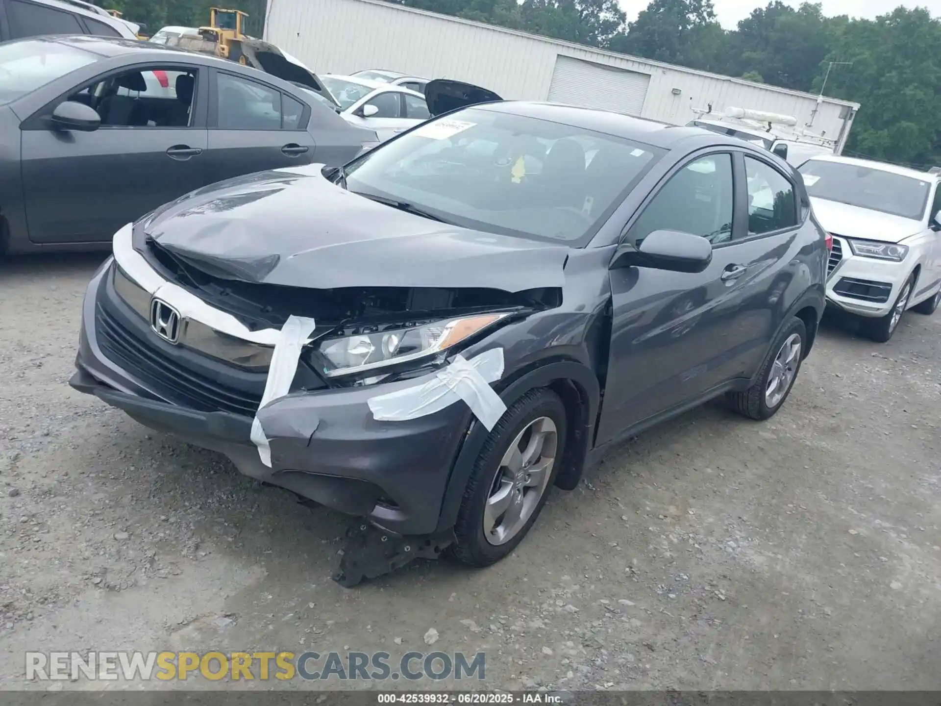 2 Photograph of a damaged car 3CZRU5H35MM712900 HONDA HR-V 2021