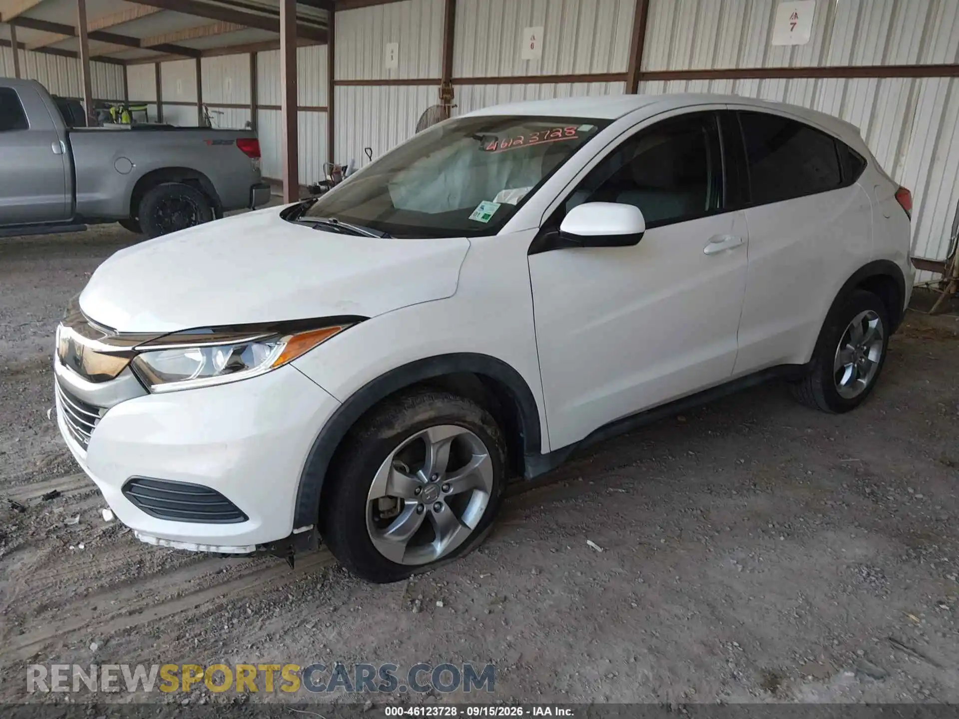 2 Photograph of a damaged car 3CZRU5H36MM723887 HONDA HR-V 2021