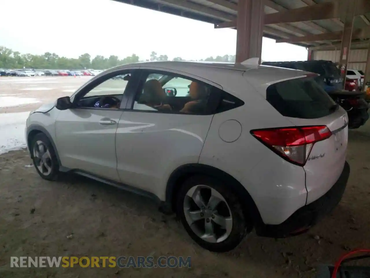 2 Photograph of a damaged car 3CZRU5H39MM726184 HONDA HR-V 2021