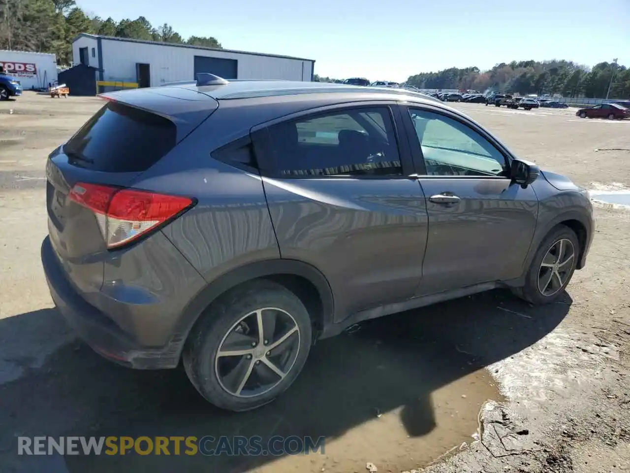 3 Photograph of a damaged car 3CZRU5H53MM713285 HONDA HR-V 2021