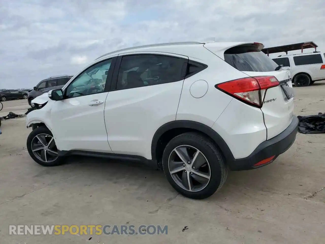 2 Photograph of a damaged car 3CZRU5H54MM717779 HONDA HR-V 2021