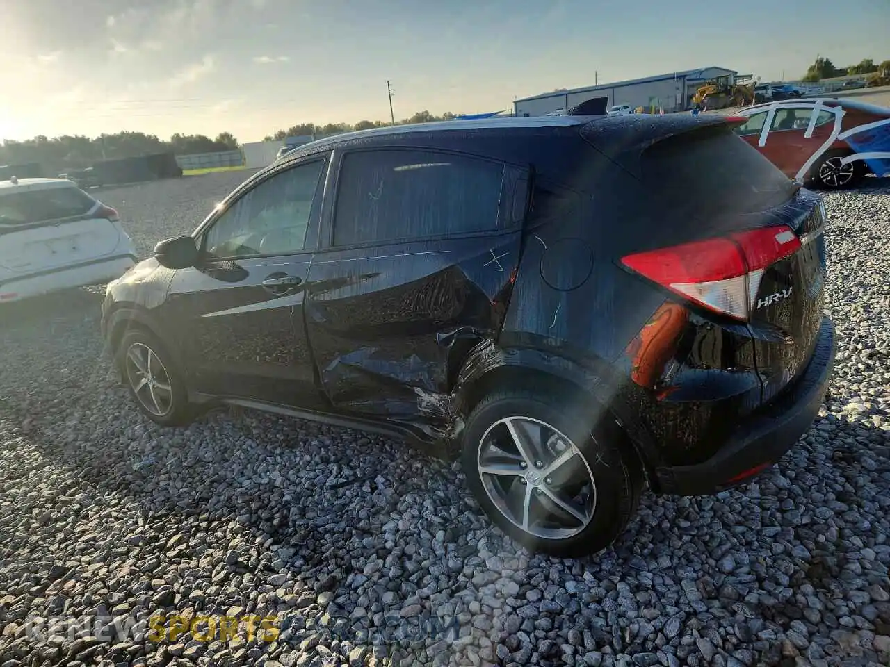 2 Фотография поврежденного автомобиля 3CZRU5H58MM703495 HONDA HR-V 2021