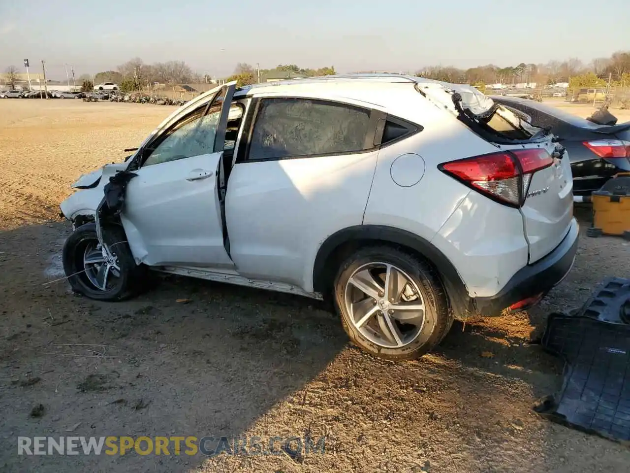 2 Photograph of a damaged car 3CZRU5H72MM715465 HONDA HR-V 2021