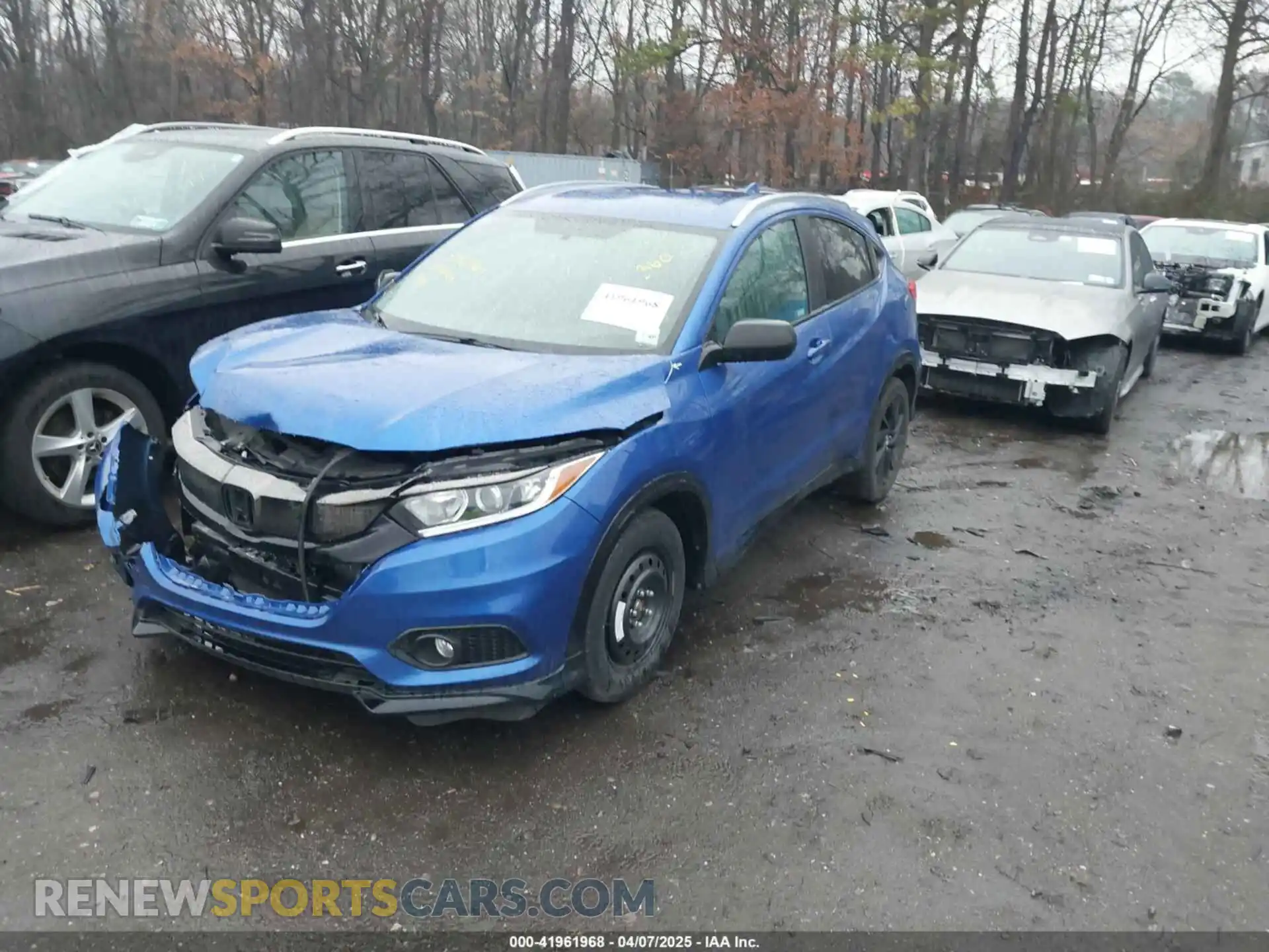 2 Photograph of a damaged car 3CZRU6H10MM732721 HONDA HR-V 2021
