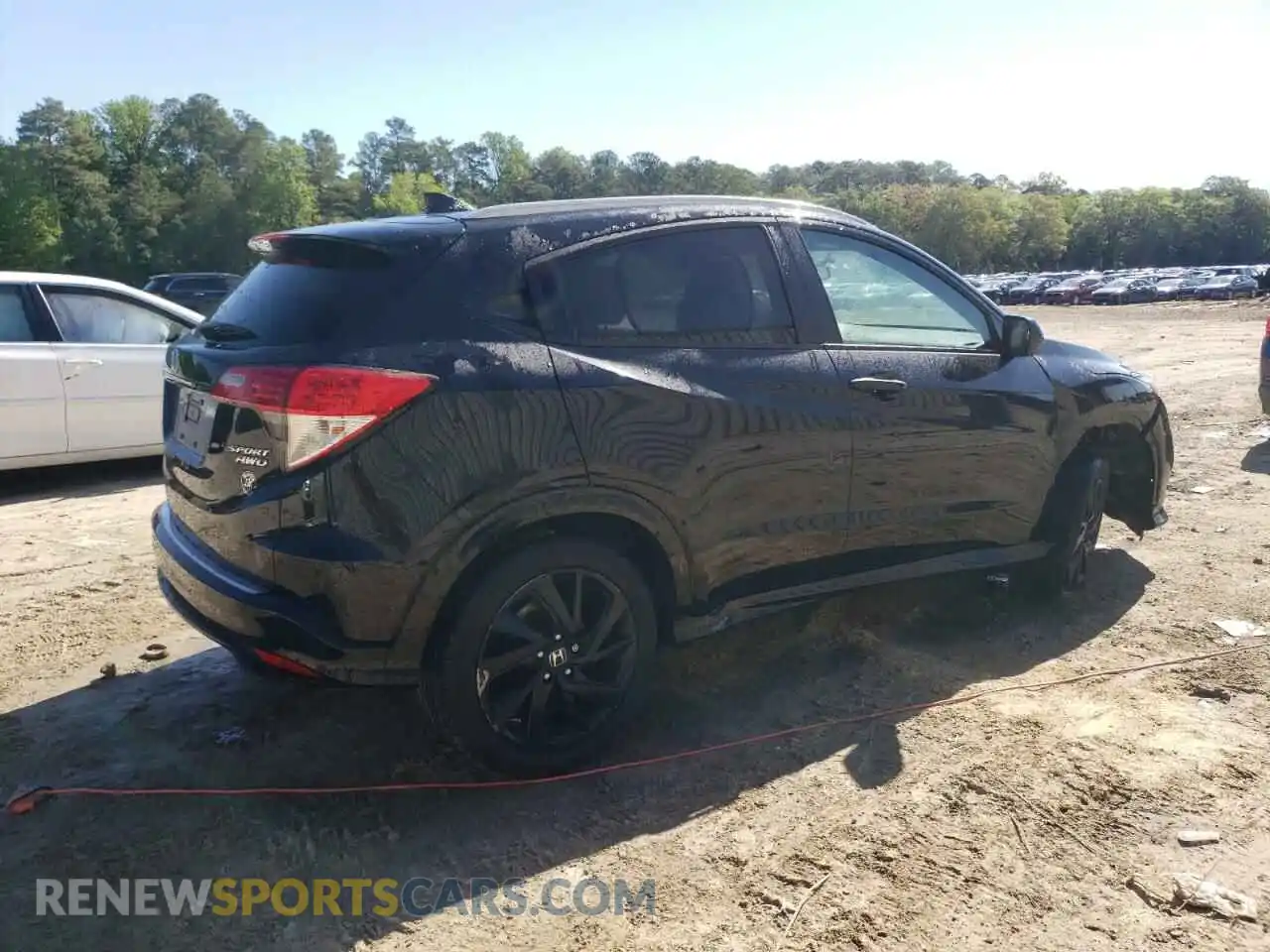 3 Photograph of a damaged car 3CZRU6H12MM705777 HONDA HR-V 2021