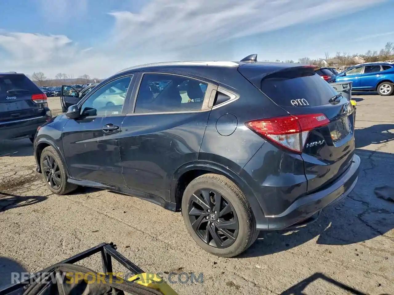 2 Фотография поврежденного автомобиля 3CZRU6H12MM718657 HONDA HR-V 2021