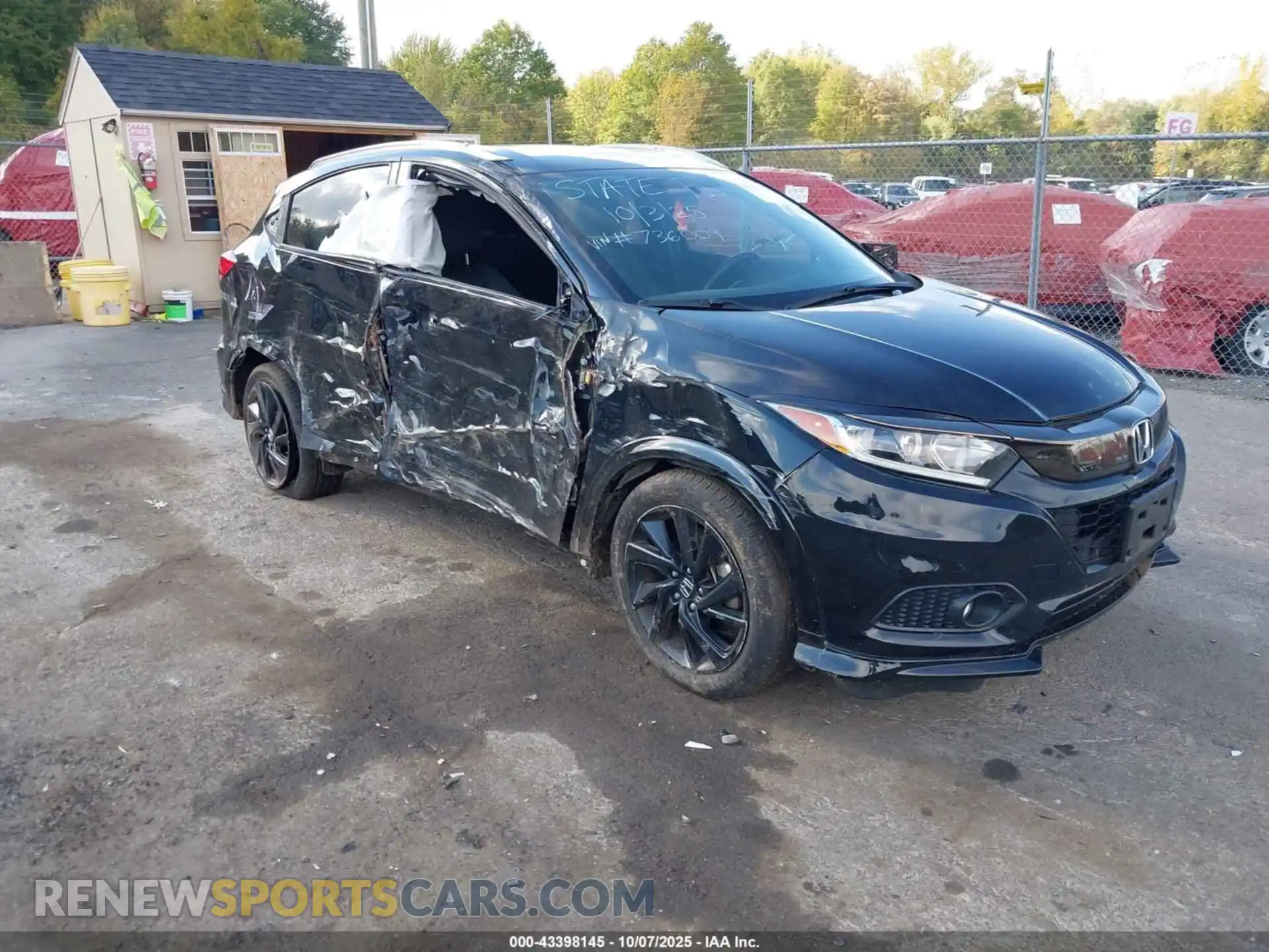 1 Photograph of a damaged car 3CZRU6H12MM736009 HONDA HR-V 2021