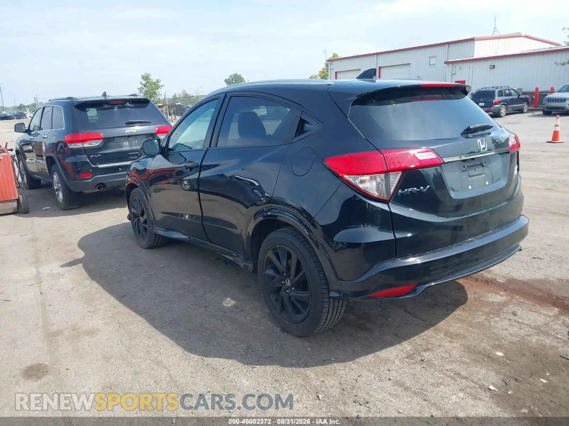 3 Photograph of a damaged car 3CZRU6H13MM752042 HONDA HR-V 2021