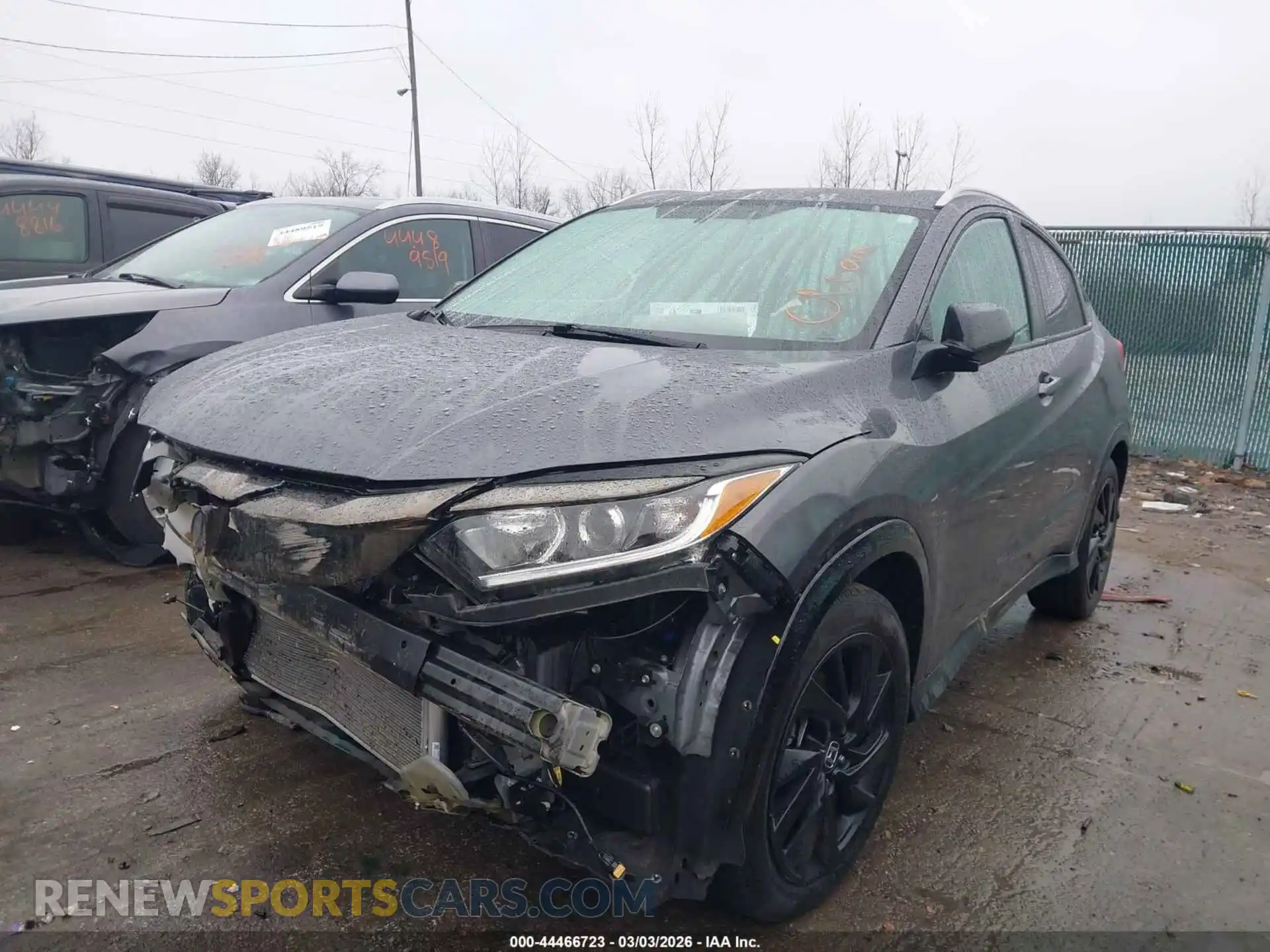 2 Photograph of a damaged car 3CZRU6H14MM738926 HONDA HR-V 2021