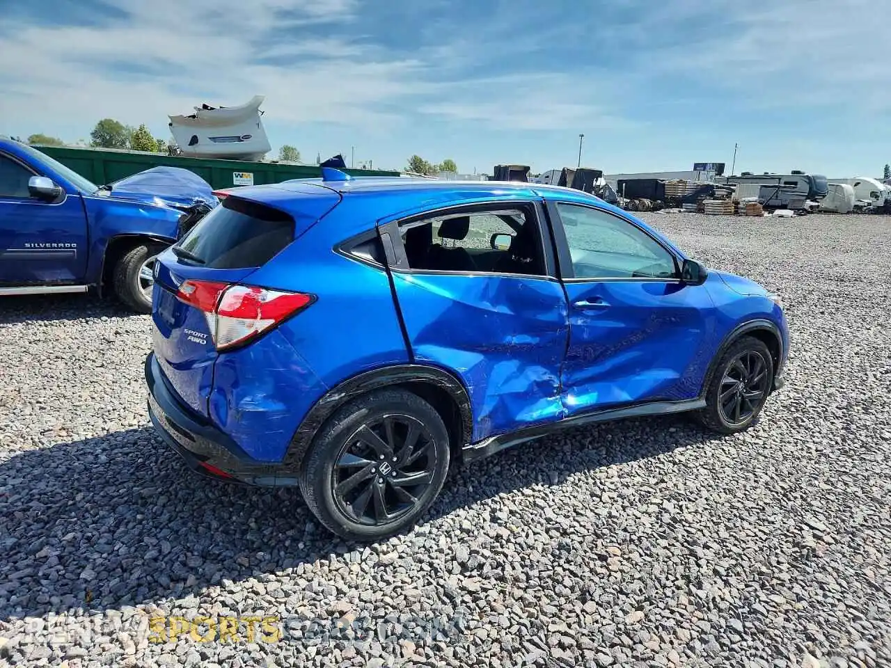 3 Photograph of a damaged car 3CZRU6H15MM717115 HONDA HR-V 2021