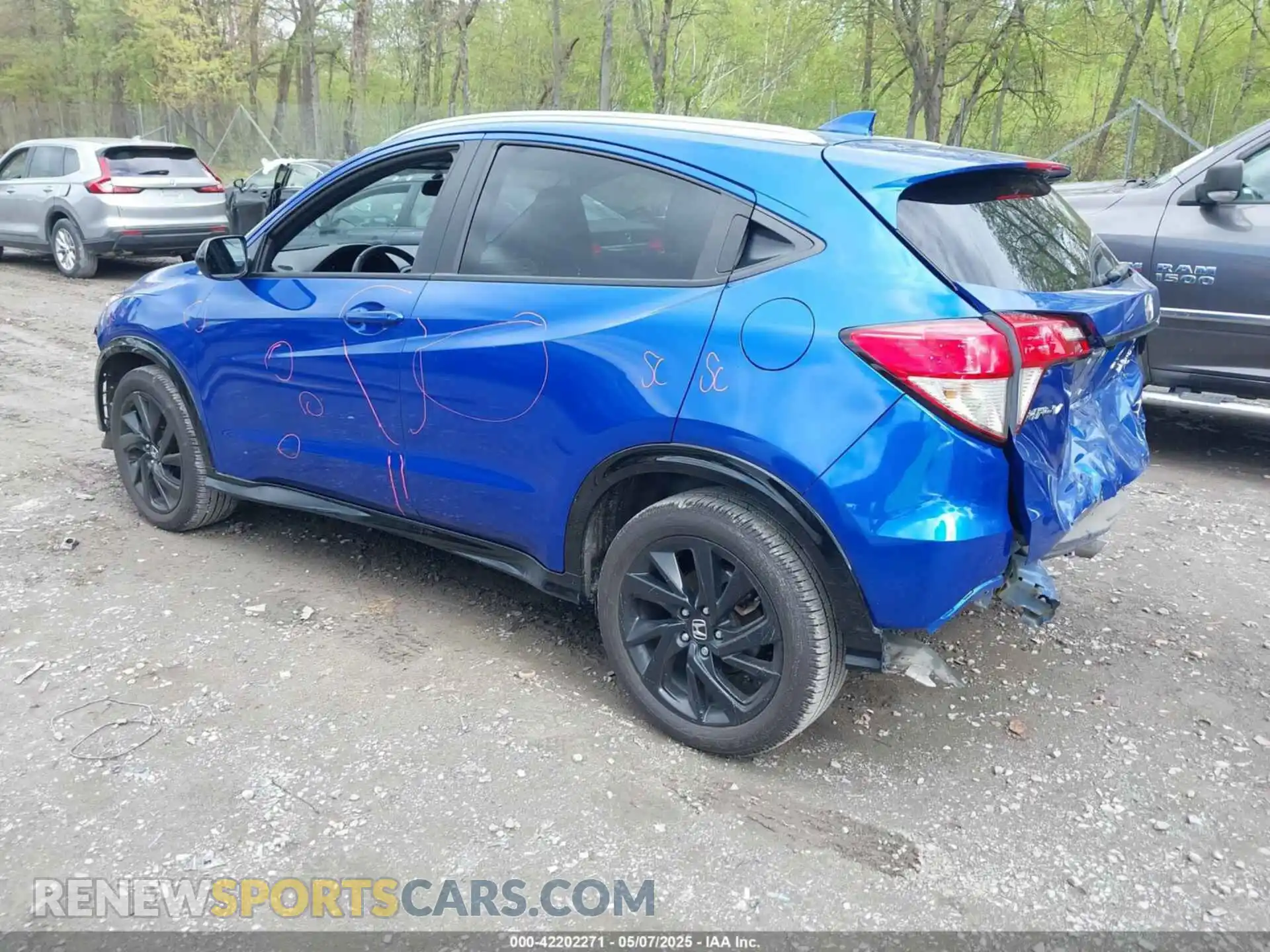 3 Фотография поврежденного автомобиля 3CZRU6H15MM749045 HONDA HR-V 2021