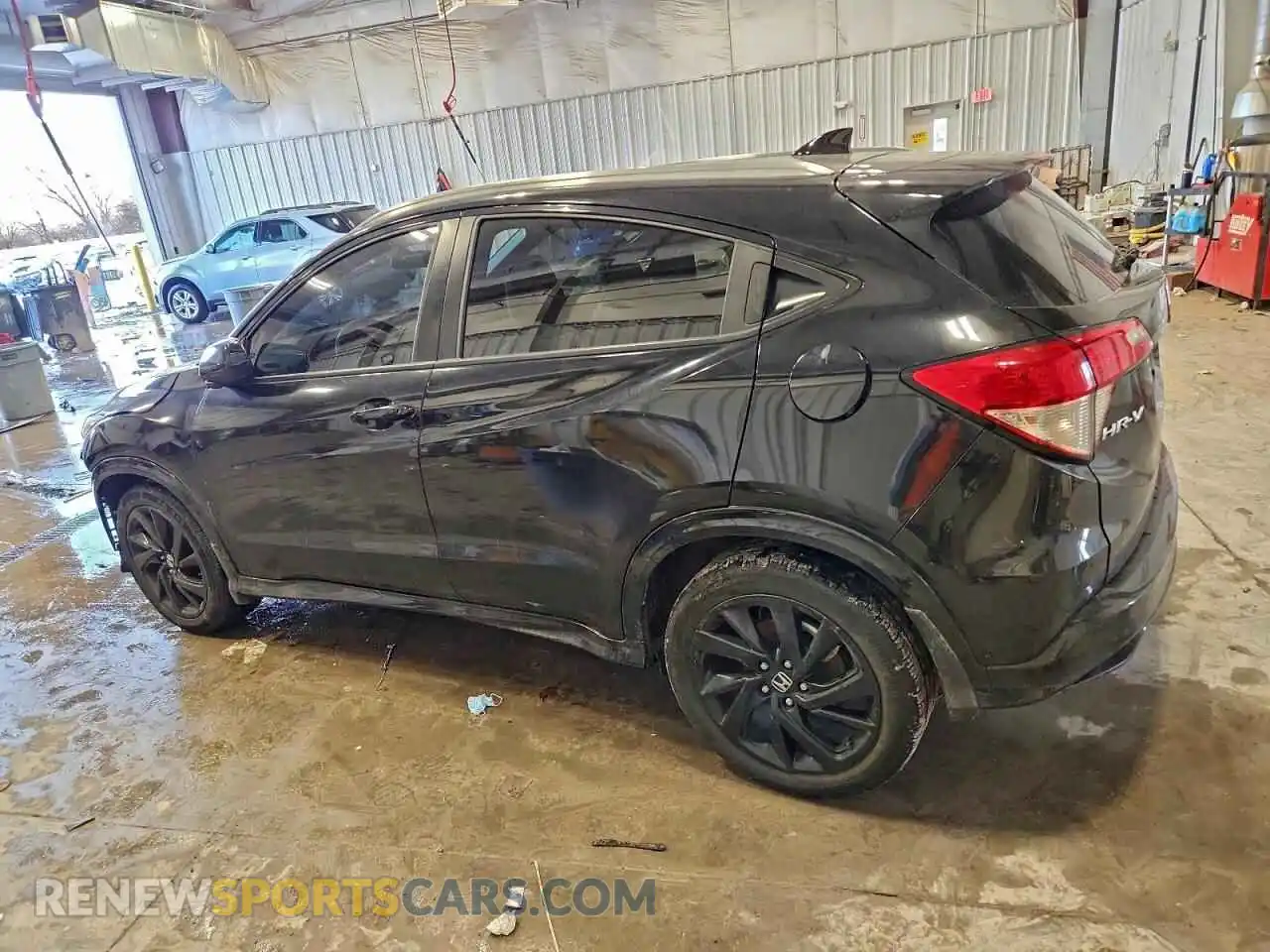 2 fotografías del automóvil dañado 3CZRU6H16MM753279 HONDA HR-V 2021