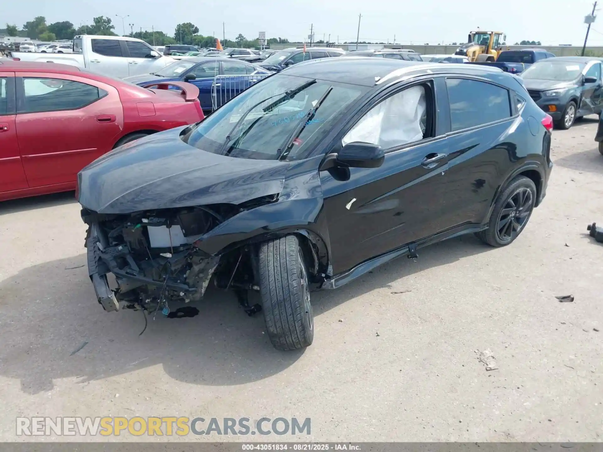 2 Photograph of a damaged car 3CZRU6H17MM750021 HONDA HR-V 2021