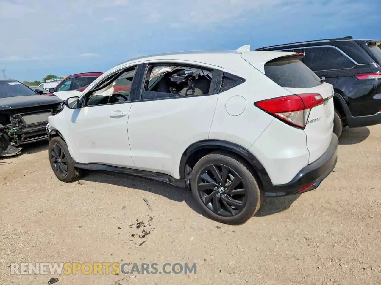 2 fotografías del automóvil dañado 3CZRU6H18MM714161 HONDA HR-V 2021