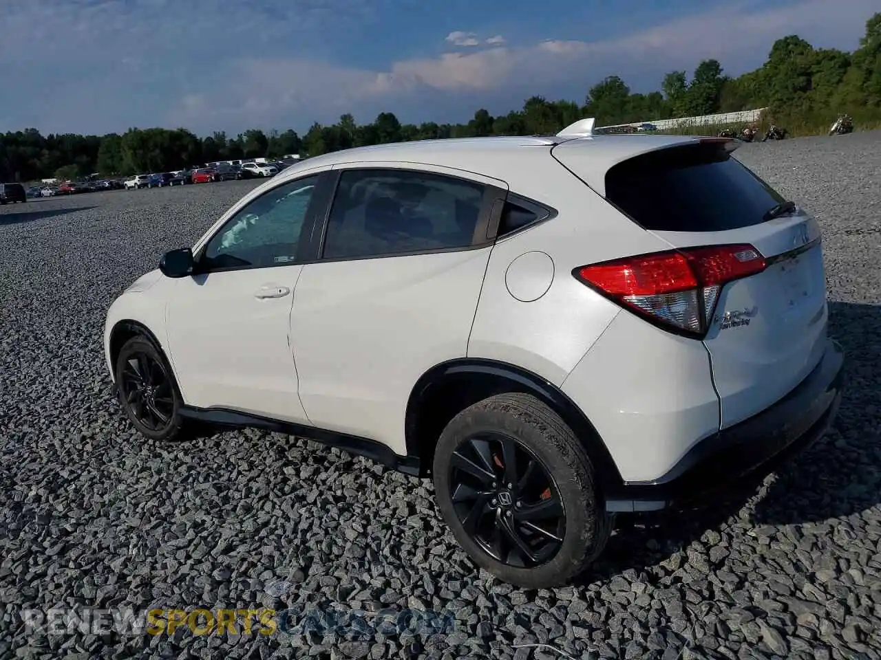 2 fotografías del automóvil dañado 3CZRU6H19MM727520 HONDA HR-V 2021
