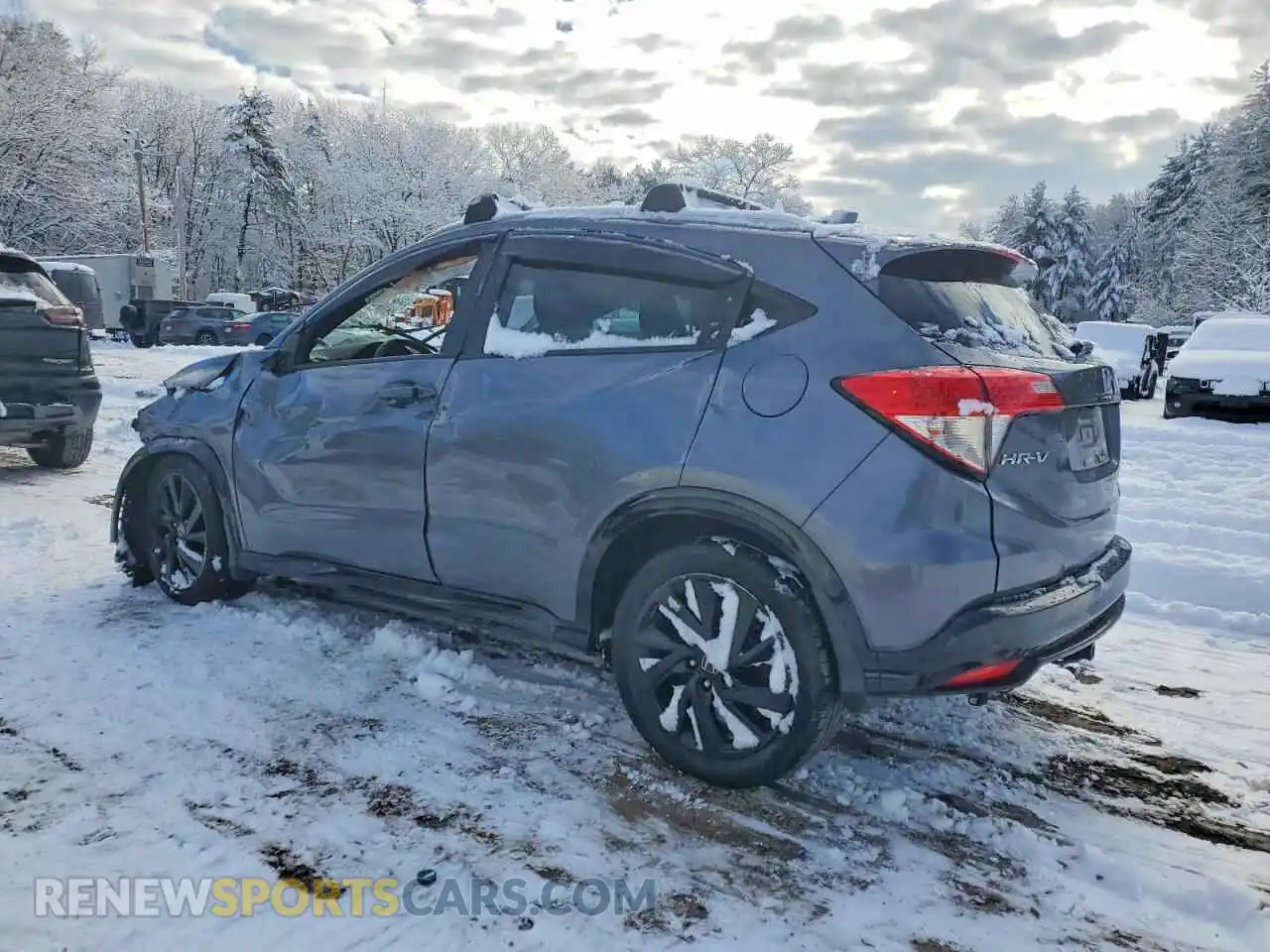 2 Photograph of a damaged car 3CZRU6H1XMM702738 HONDA HR-V 2021