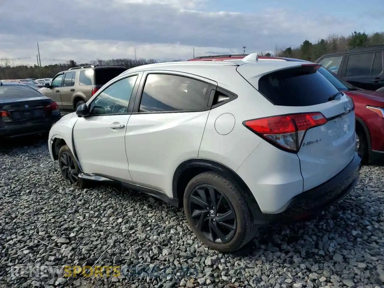 2 Photograph of a damaged car 3CZRU6H1XMM725095 HONDA HR-V 2021