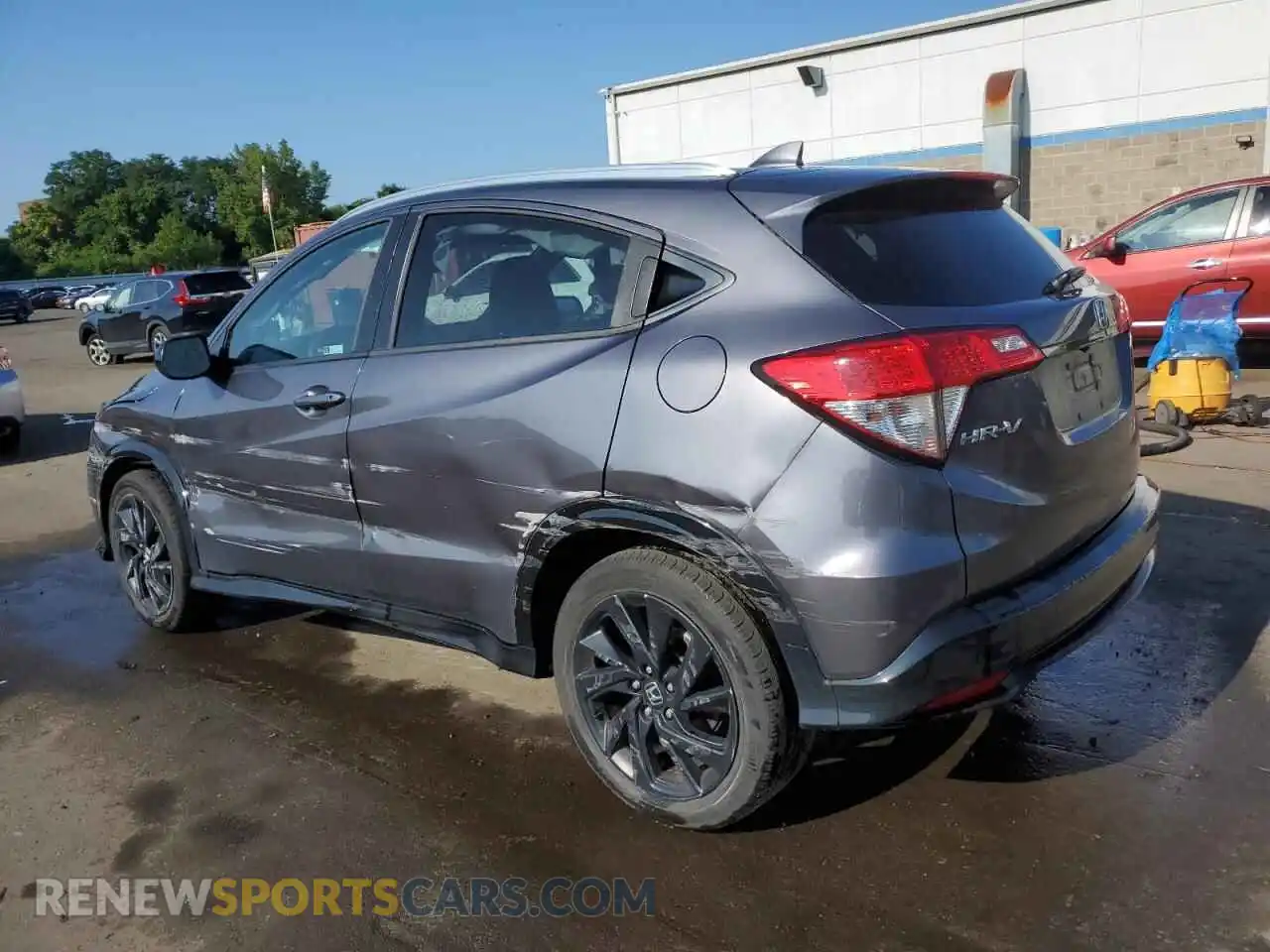2 Photograph of a damaged car 3CZRU6H1XMM733553 HONDA HR-V 2021