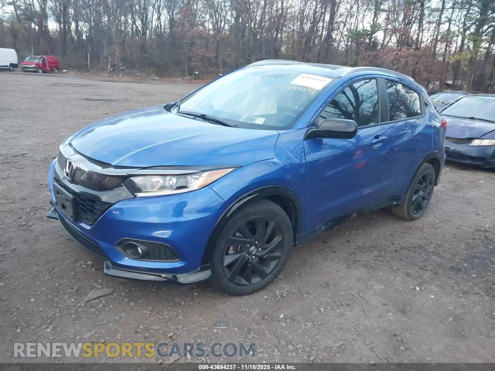 2 fotografías del automóvil dañado 3CZRU6H1XMM745587 HONDA HR-V 2021