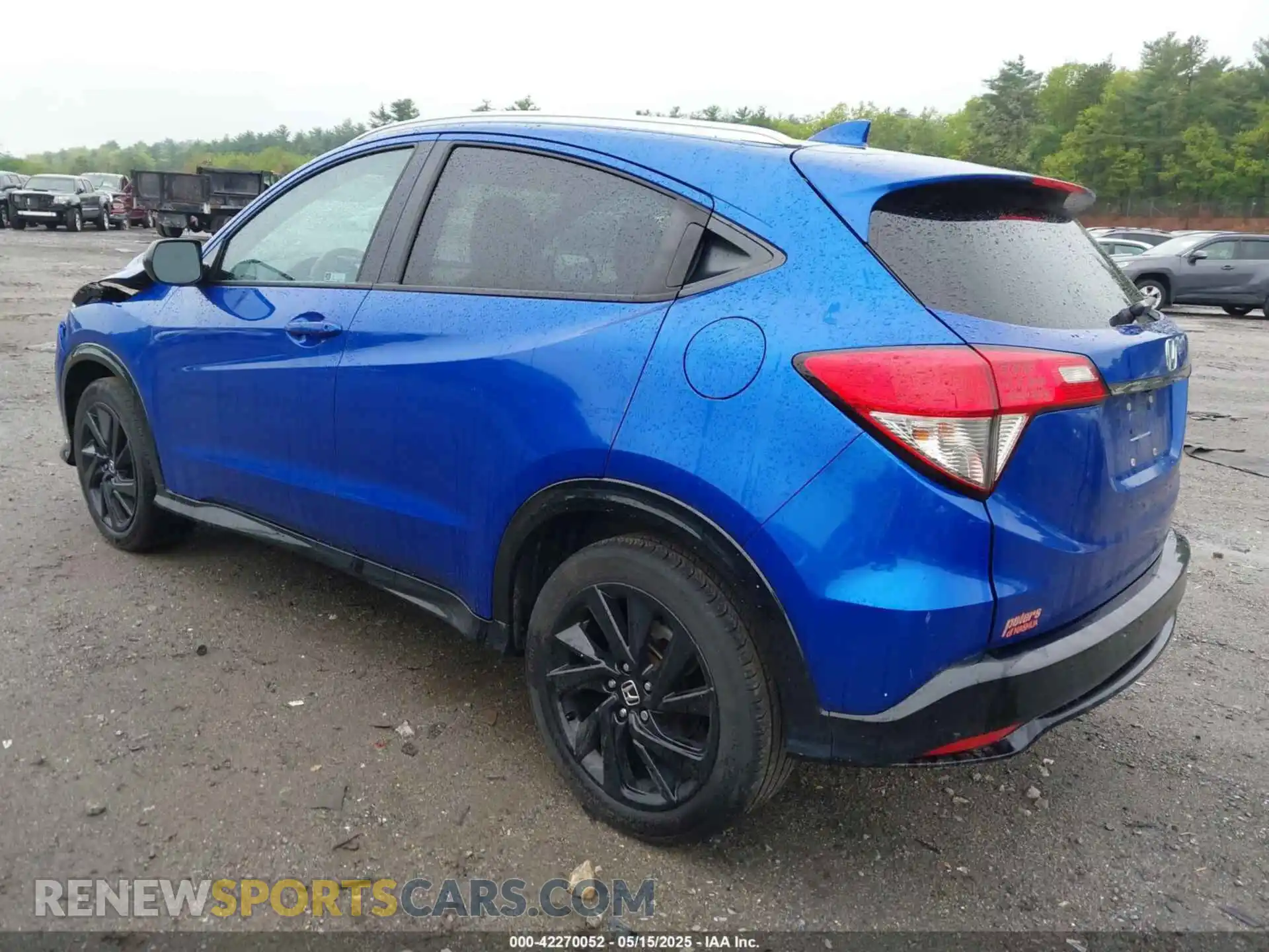 3 Photograph of a damaged car 3CZRU6H1XMM751017 HONDA HR-V 2021