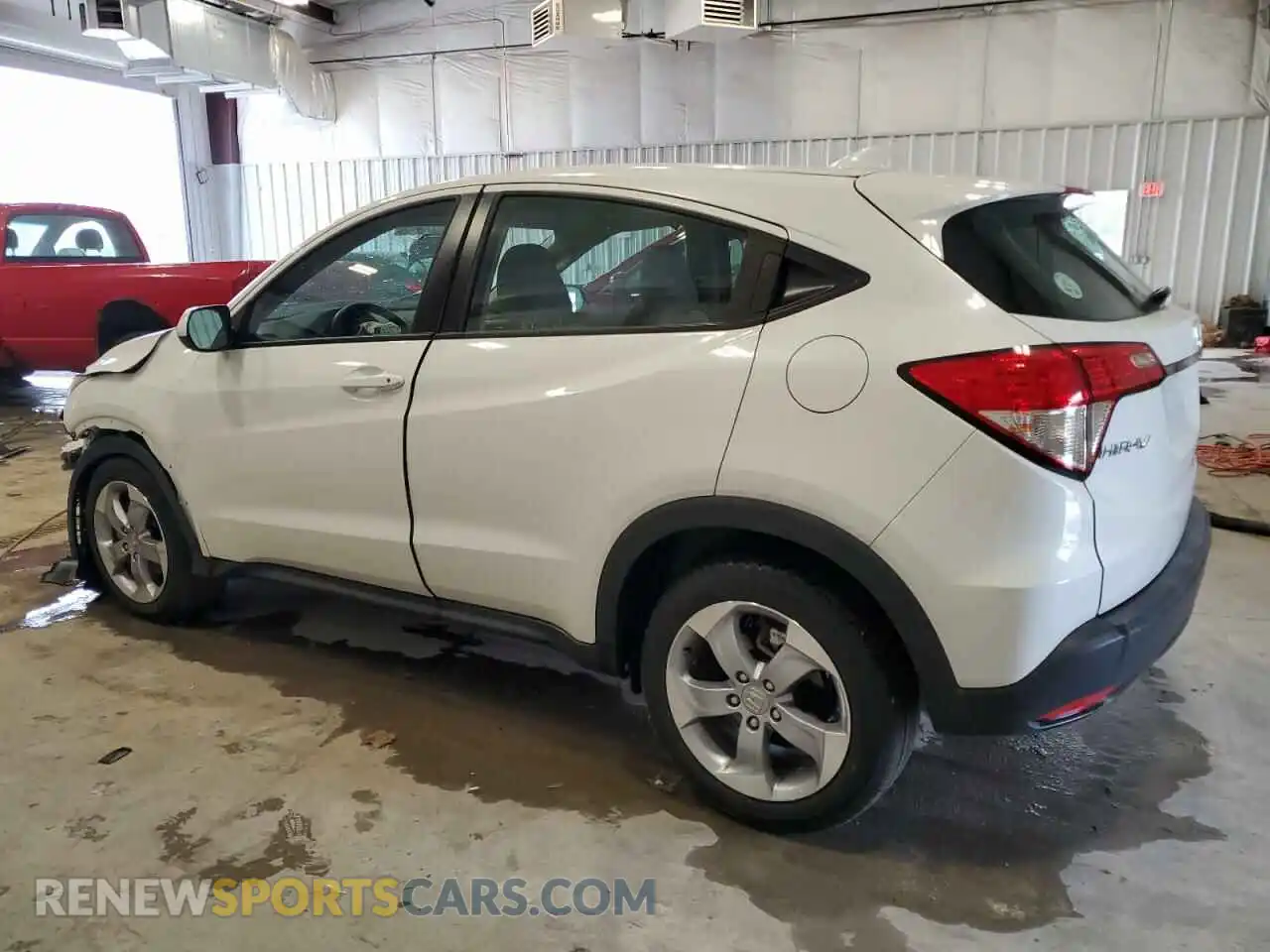 2 Photograph of a damaged car 3CZRU6H30MM710025 HONDA HR-V 2021