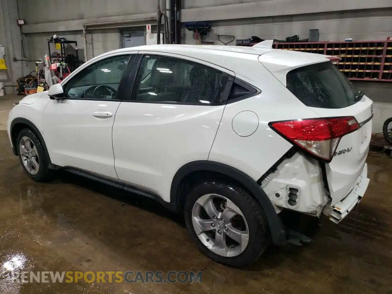 2 Photograph of a damaged car 3CZRU6H32MM719504 HONDA HR-V 2021