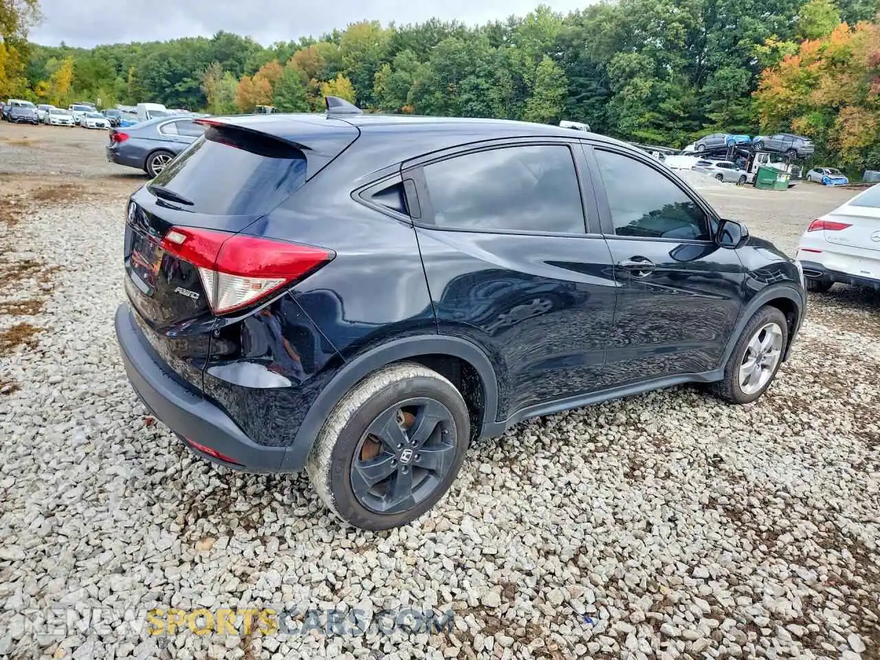 3 Фотография поврежденного автомобиля 3CZRU6H32MM729207 HONDA HR-V 2021