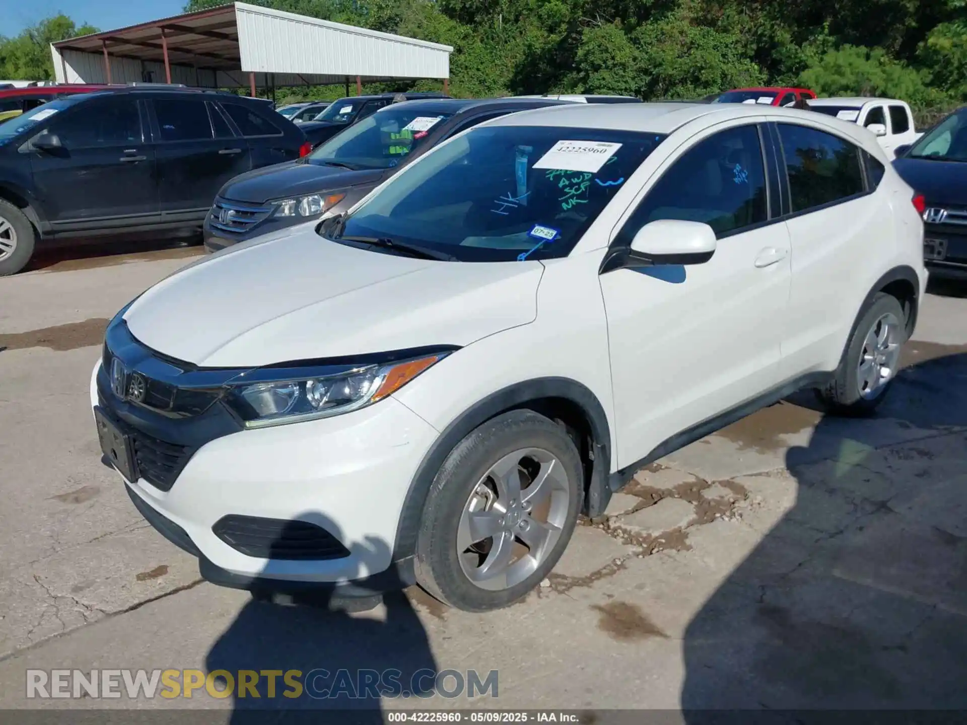 2 Photograph of a damaged car 3CZRU6H32MM742703 HONDA HR-V 2021