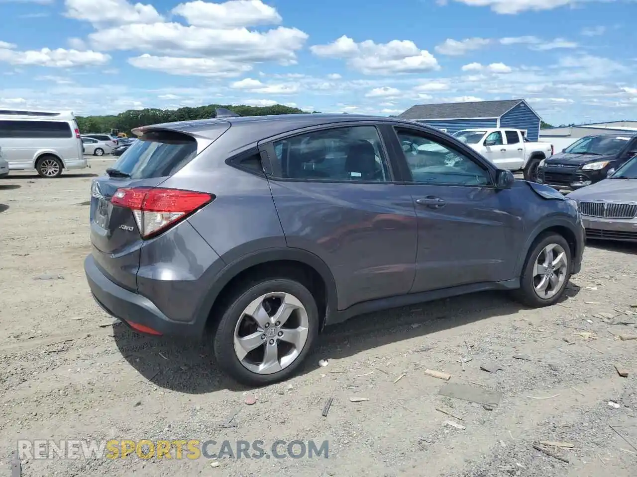 3 Photograph of a damaged car 3CZRU6H33MM707331 HONDA HR-V 2021